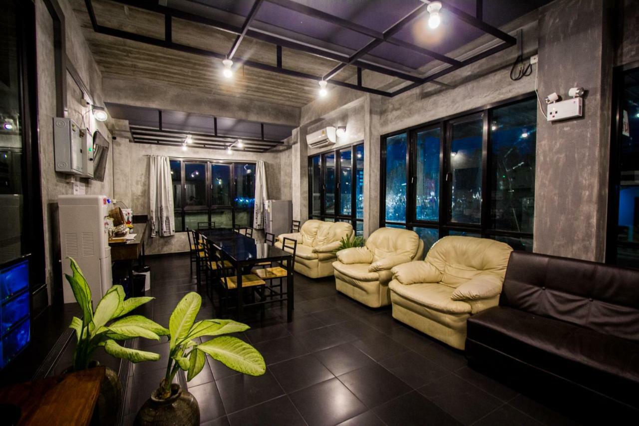 The Sky Loft Hotel Pathum Thani Eksteriør billede