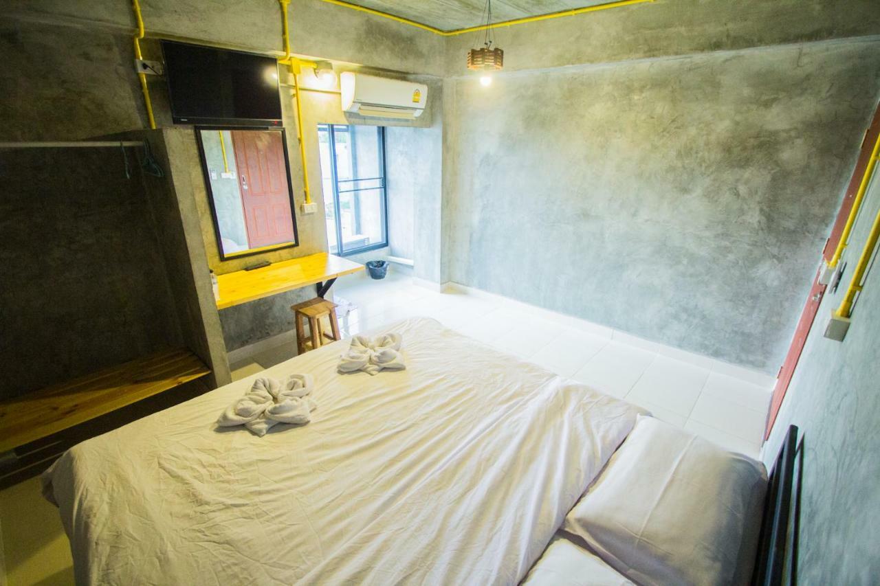 The Sky Loft Hotel Pathum Thani Eksteriør billede