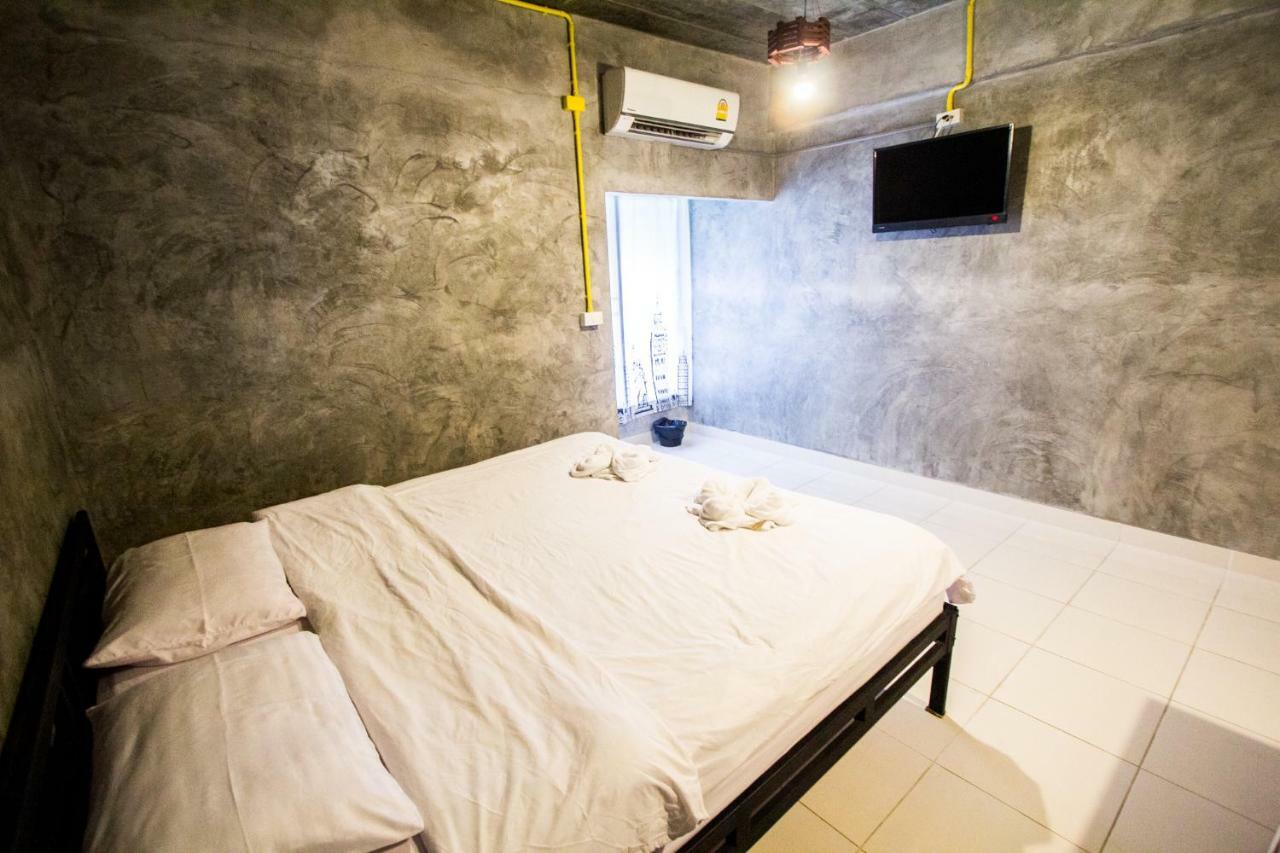 The Sky Loft Hotel Pathum Thani Eksteriør billede