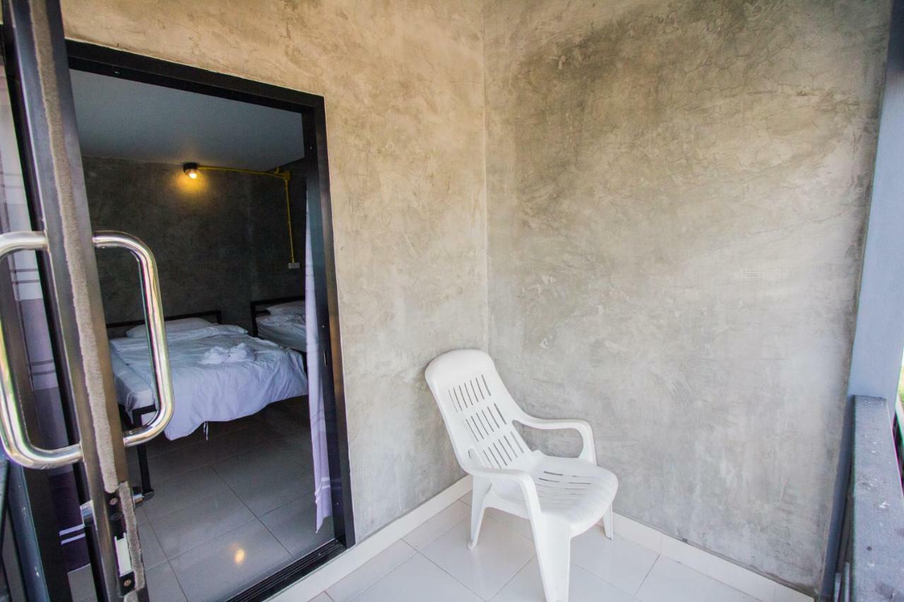 The Sky Loft Hotel Pathum Thani Eksteriør billede